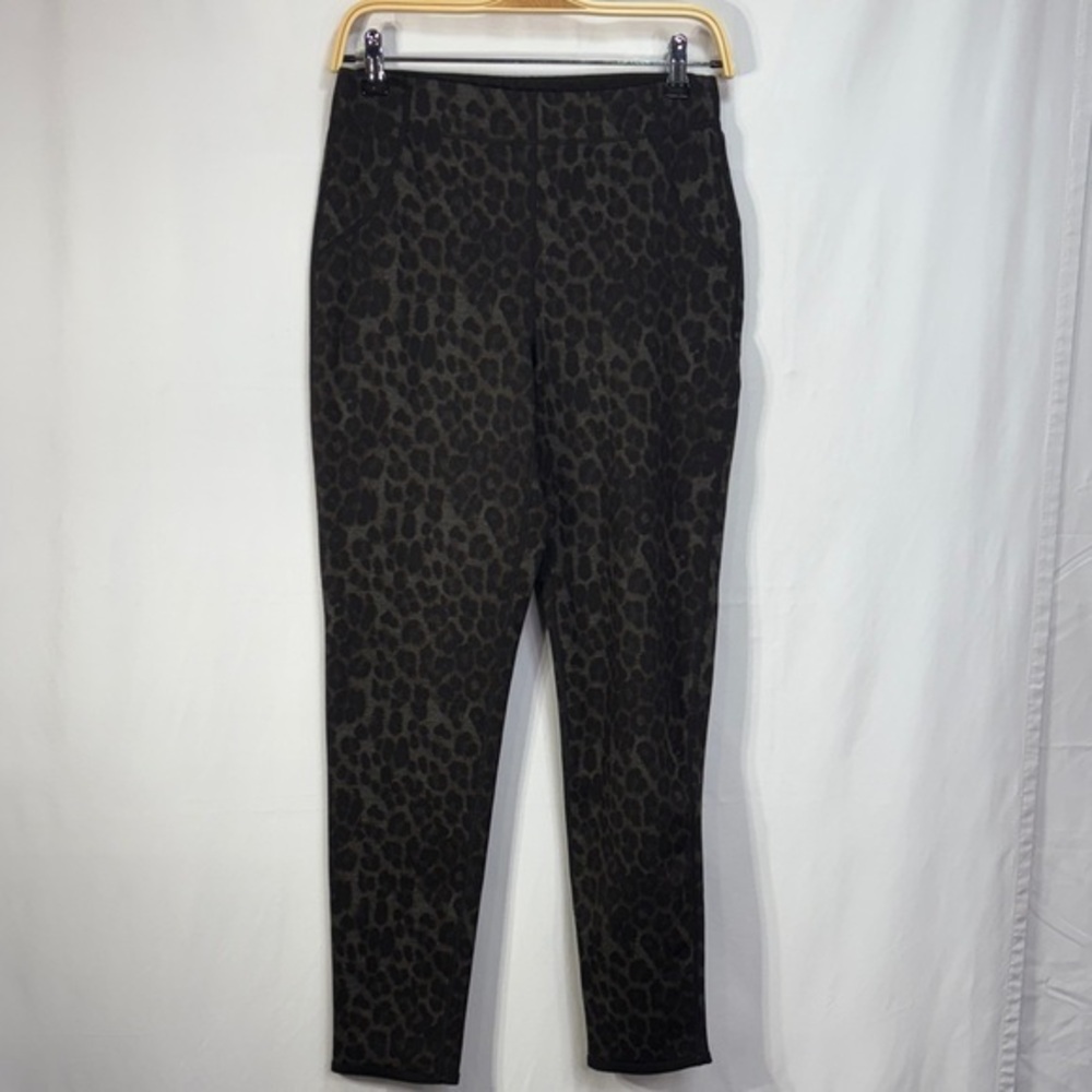 🍇 Thalian Black knit Leopard Print pull on Pants